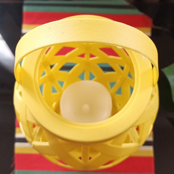 Battery Operated Lantern - Picture 2 of 4